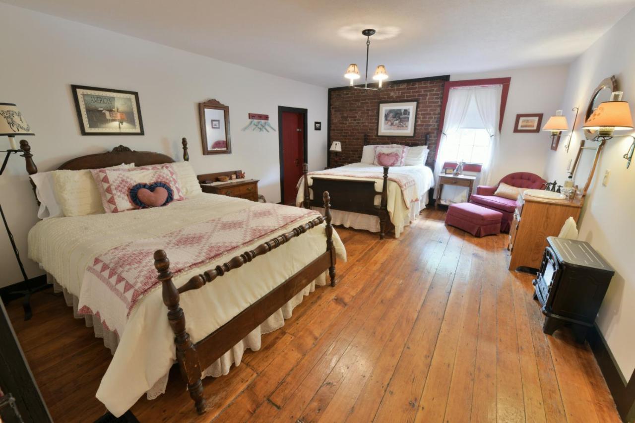 Bed and Breakfast The Pines Of Dresden Esterno foto