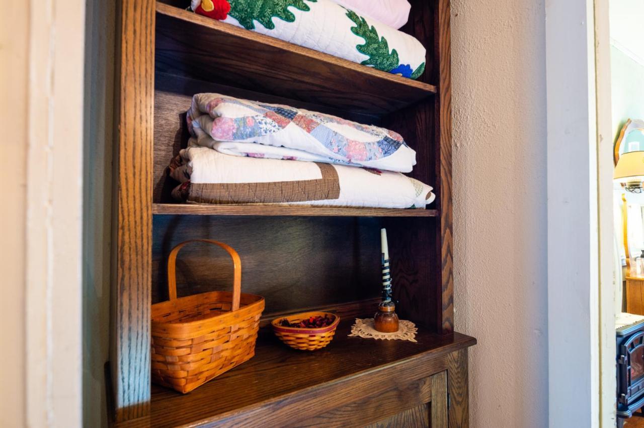 Bed and Breakfast The Pines Of Dresden Esterno foto