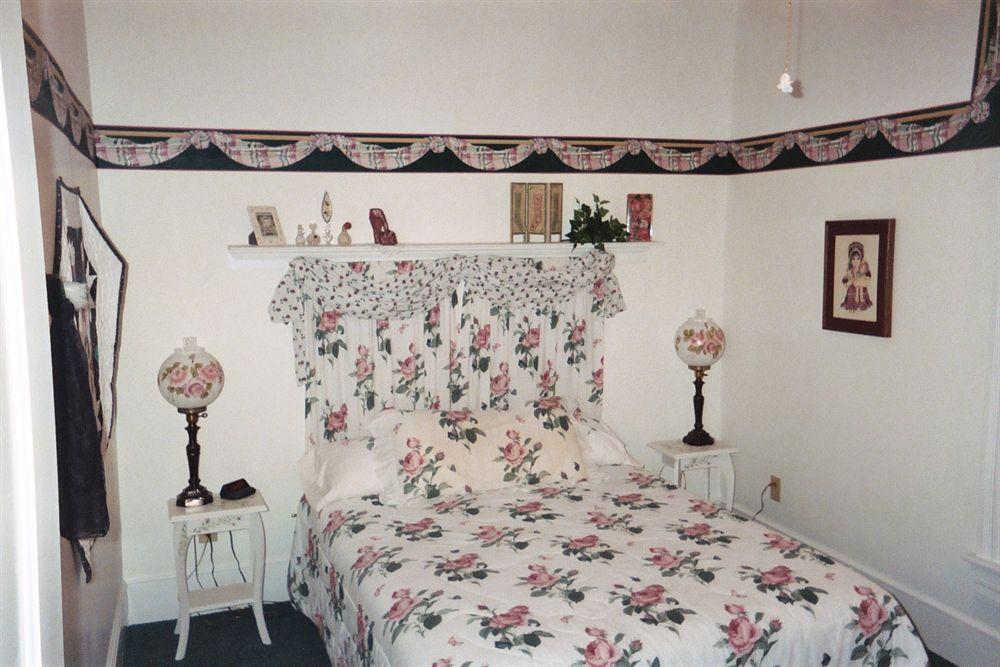 Bed and Breakfast The Pines Of Dresden Esterno foto