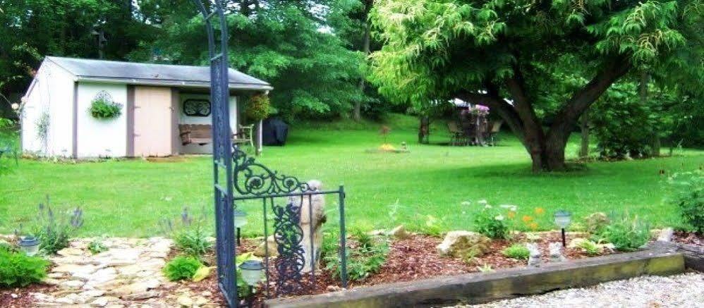 Bed and Breakfast The Pines Of Dresden Esterno foto